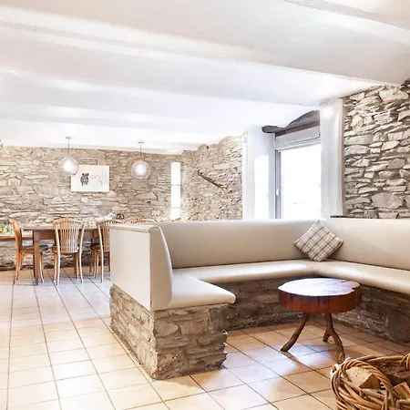 Le Moulin D'en Bas Ferienhaus *