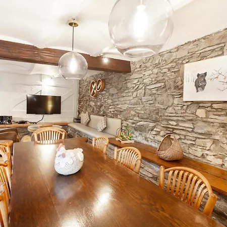 Le Moulin D'en Bas * Saint-Hubert